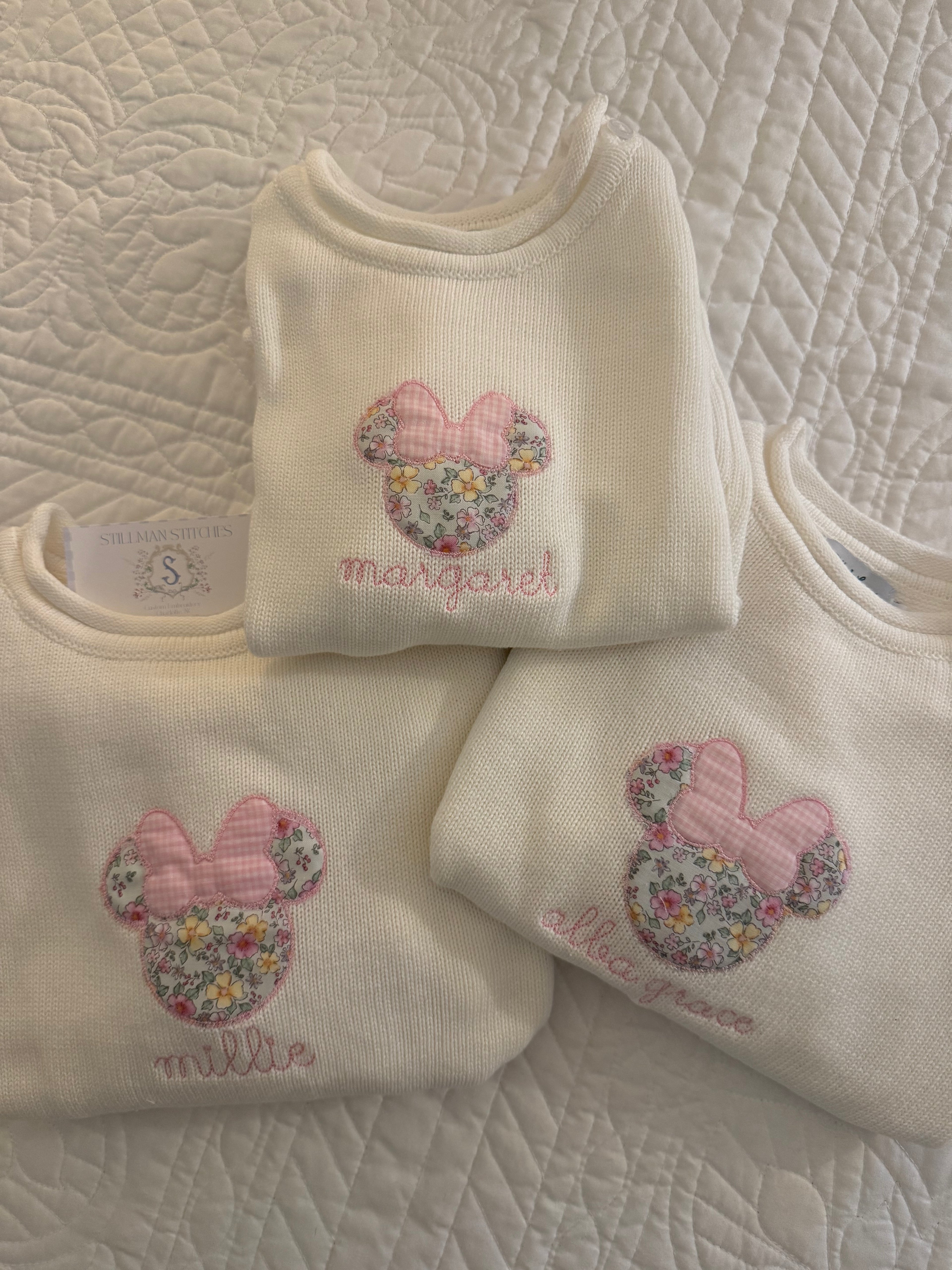 Applique Mouse Rollneck Sweater