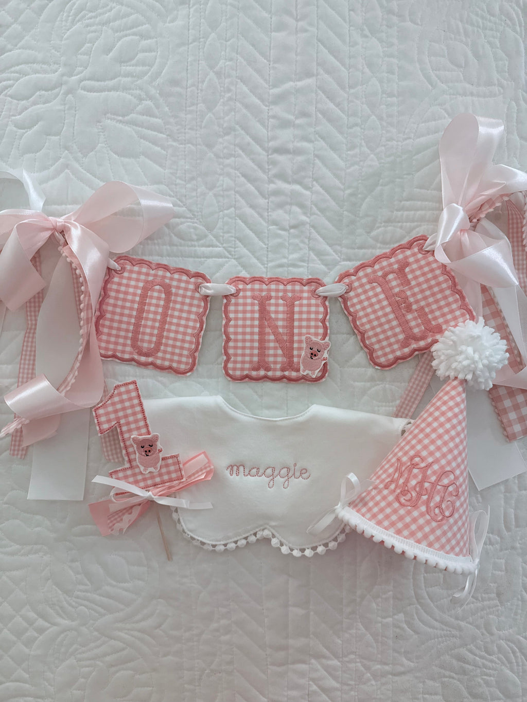 Embroidered Scalloped bib