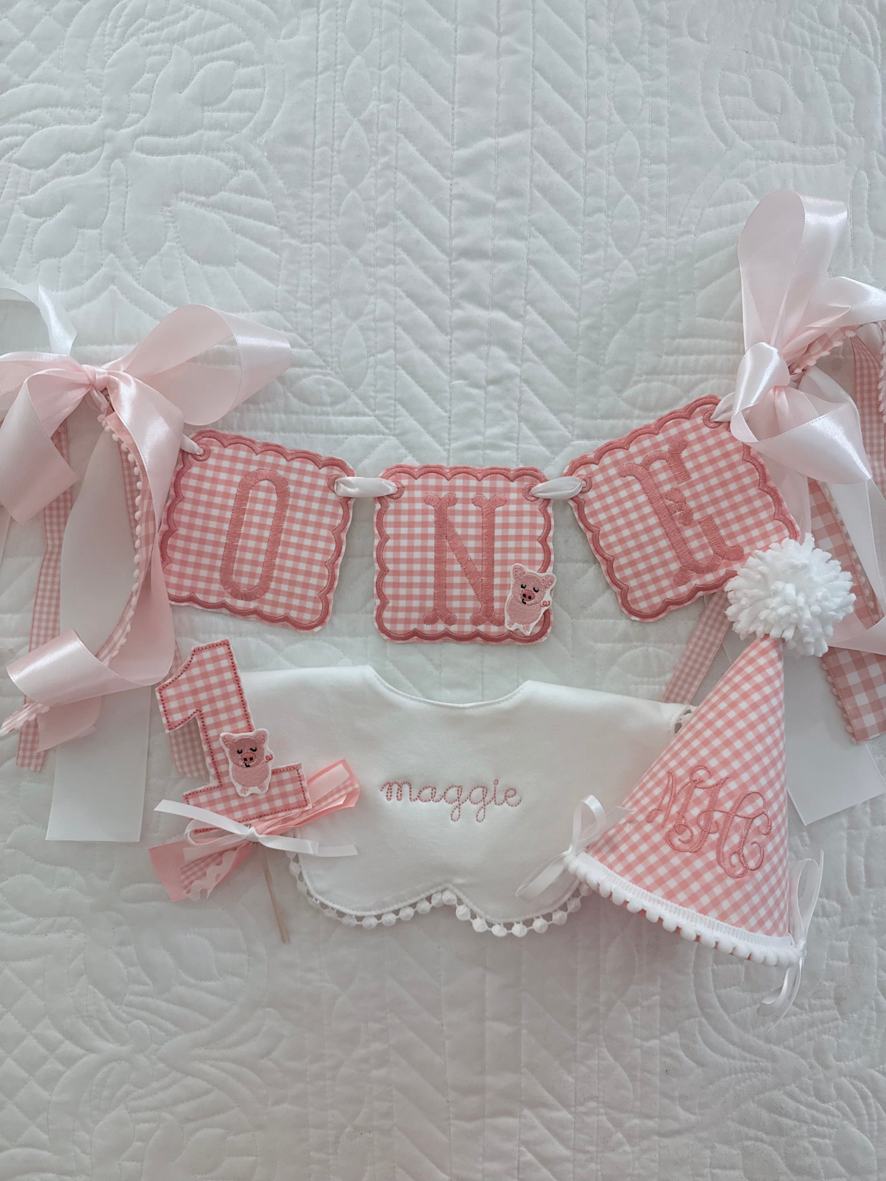 Embroidered Scalloped bib